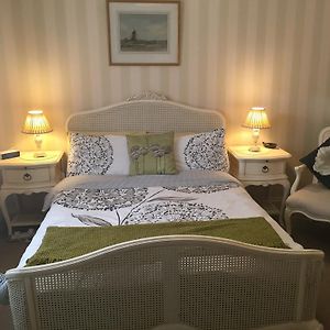 Double Room Ensuite Bathroom